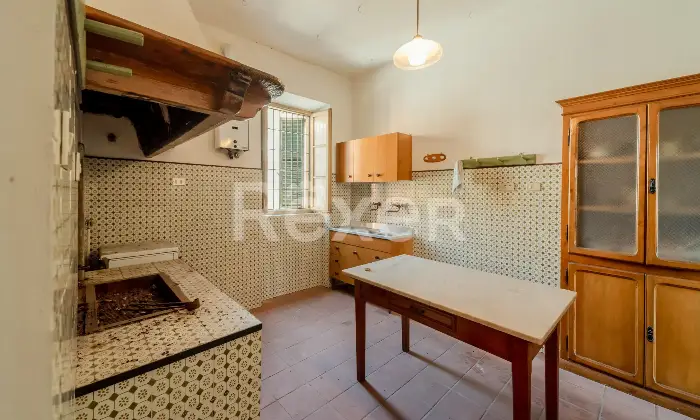 Rexer-San-Benedetto-del-Tronto-Palazzo-Voltattorni-palazzo-storico-nel-cuore-di-San-Benedetto-del-Tronto-Altro