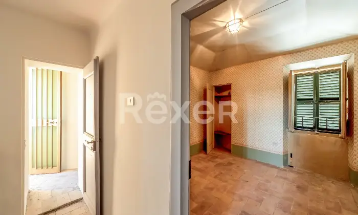 Rexer-San-Benedetto-del-Tronto-Palazzo-Voltattorni-palazzo-storico-nel-cuore-di-San-Benedetto-del-Tronto-Altro
