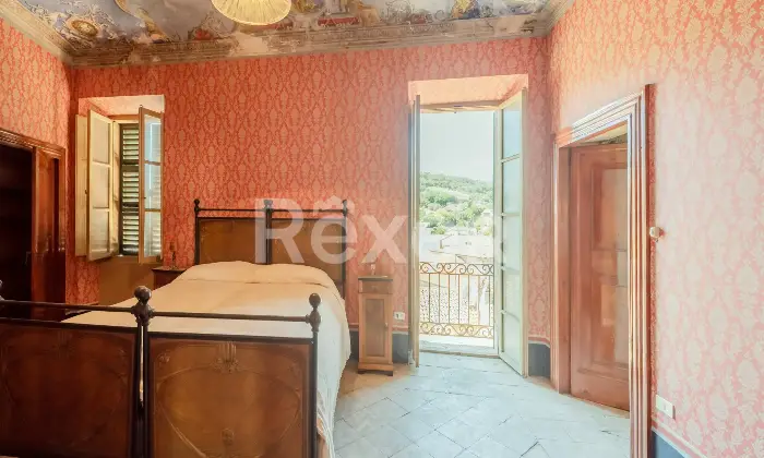 Rexer-San-Benedetto-del-Tronto-Palazzo-Voltattorni-palazzo-storico-nel-cuore-di-San-Benedetto-del-Tronto-Altro