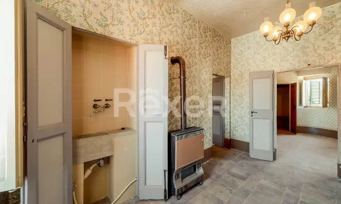 Rexer-San-Benedetto-del-Tronto-Palazzo-Voltattorni-palazzo-storico-nel-cuore-di-San-Benedetto-del-Tronto-Altro