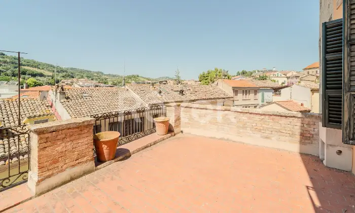 Rexer-San-Benedetto-del-Tronto-Palazzo-Voltattorni-palazzo-storico-nel-cuore-di-San-Benedetto-del-Tronto-Altro