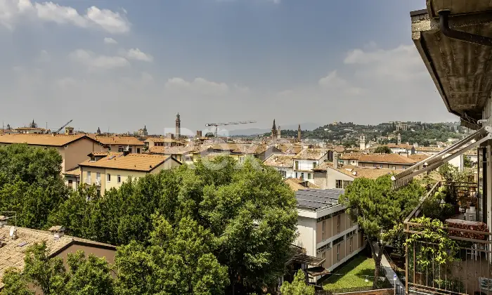Rexer-Verona-ATTICO-CON-SPLENDITA-VISTA-Altro