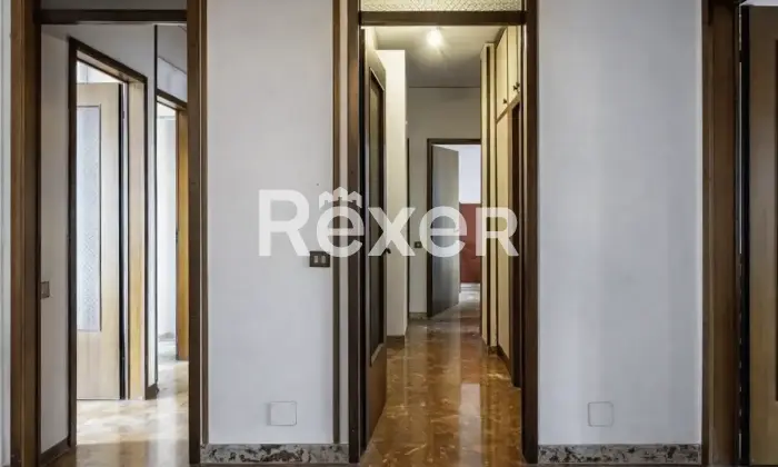 Rexer-Verona-ATTICO-CON-SPLENDITA-VISTA-Disimpegno