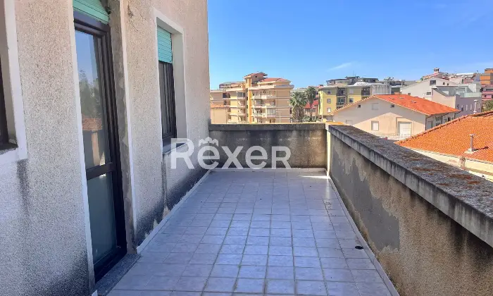 Rexer-Oristano-Appartamento-ultimo-piano-con-terrazzo-Altro