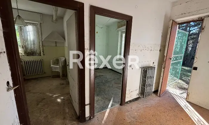 Rexer-Varazze-Bifamiliare-con-giardino-e-garage-Altro