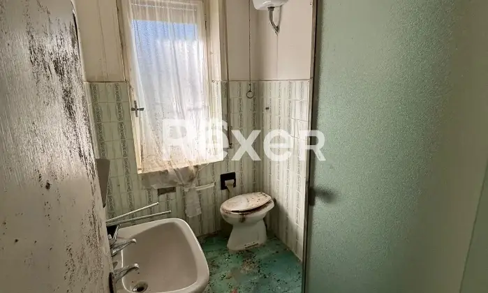 Rexer-Varazze-Bifamiliare-con-giardino-e-garage-Altro