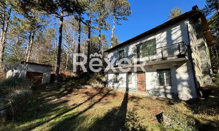 Rexer-Varazze-Bifamiliare-con-giardino-e-garage-Altro