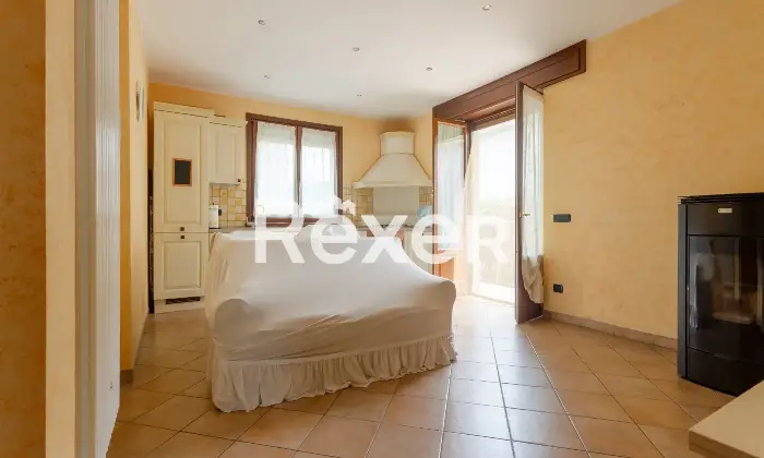 Rexer-Monesiglio-Bilocale-a-reddito-con-ingresso-indipendente-Altro