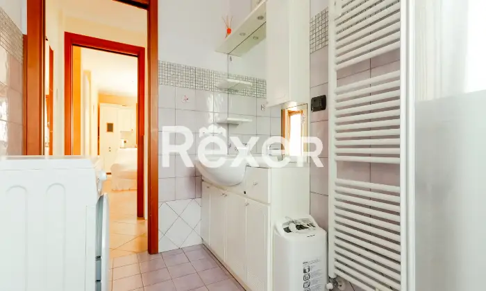 Rexer-Monesiglio-Bilocale-a-reddito-con-ingresso-indipendente-Altro
