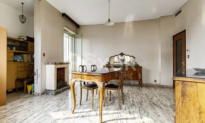 Rexer-Torino-Appartamento-con-doppi-ingressi-Altro