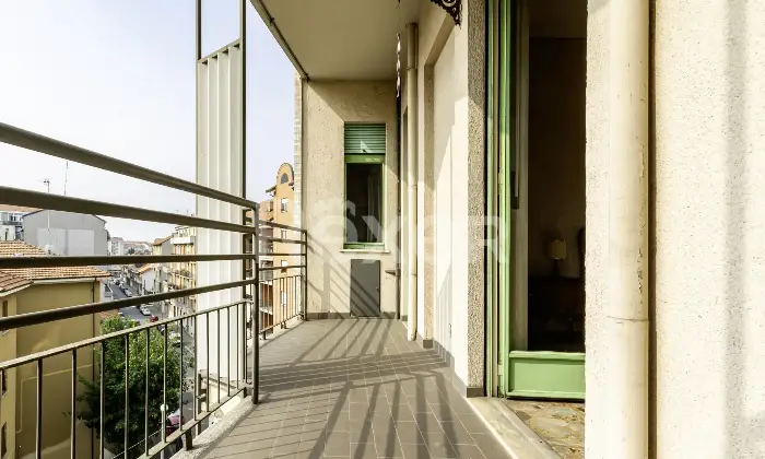 Rexer-Torino-Appartamento-con-doppi-ingressi-Altro