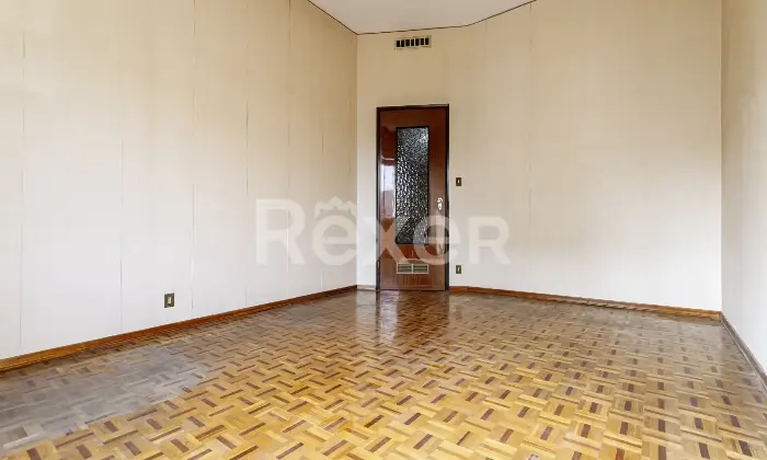 Rexer-Torino-Appartamento-con-doppi-ingressi-Altro