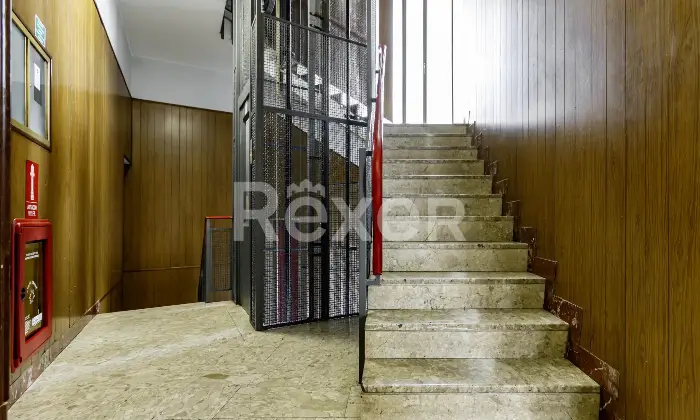 Rexer-Torino-APPARTAMENTO-CON-DOPPI-INGRESSI-VOLENDO-FRAZIONABILE-Altro