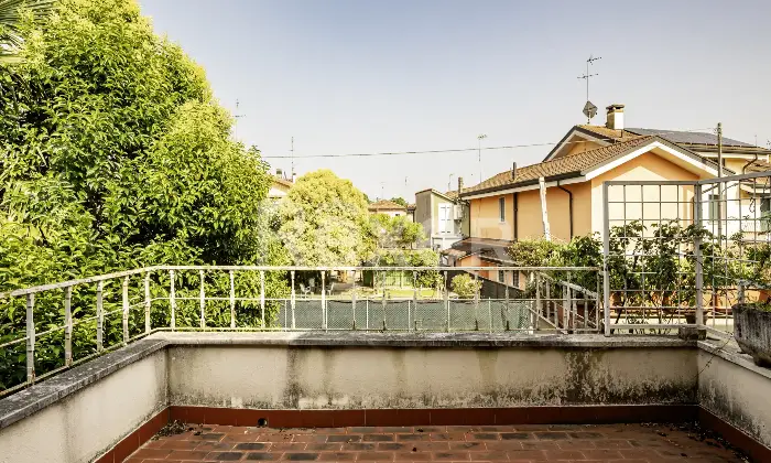 Rexer-Padova-Villa-a-schiera-con-giardino-e-garage-in-buone-condizioni-libera-subito-Altro