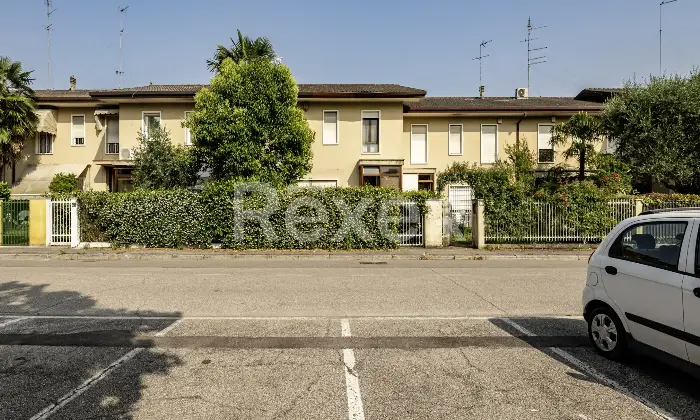 Rexer-Padova-Villa-a-schiera-con-giardino-e-garage-in-buone-condizioni-libera-subito-Altro