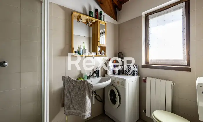 Rexer-Centro-Valle-Intelvi-Appartamento-con-giardino-Altro