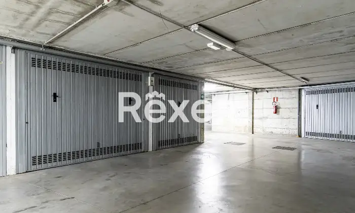 Rexer-Bergamo-Elegante-mansarda-con-travi-a-vista-Altro