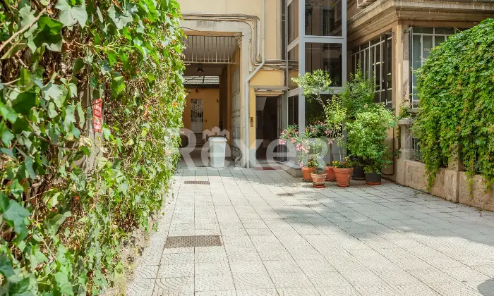 Rexer-Milano-BILOCALE-IN-BUONO-STATO-Altro