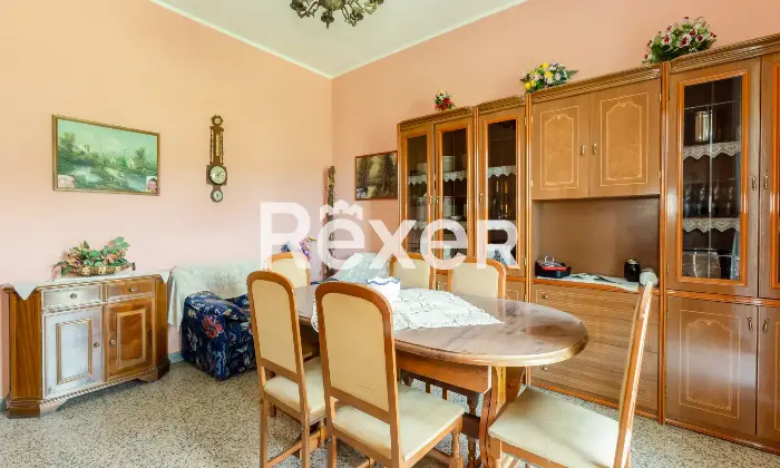 Rexer-Villa-San-Giovanni-in-Tuscia-Luminoso-Appartamento-con-Riscaldamento-Autonomo-Altro