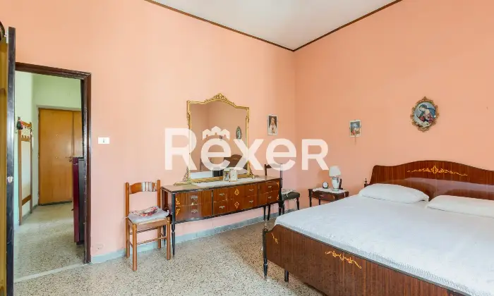 Rexer-Villa-San-Giovanni-in-Tuscia-Luminoso-Appartamento-con-Riscaldamento-Autonomo-Altro