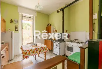 Rexer-Villa-San-Giovanni-in-Tuscia-Luminoso-Appartamento-con-Riscaldamento-Autonomo-Altro