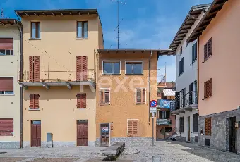 Rexer-Luino-La-tua-nuova-casa-da-reinventare-indipendente-su-tre-livelli-Altro