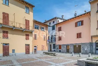 Rexer-Luino-La-tua-nuova-casa-da-reinventare-indipendente-su-tre-livelli-Altro