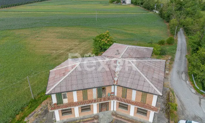 Rexer-Tortona-Intero-stabile-in-vendita-in-zona-strategica-e-in-forte-sviluppo-Altro
