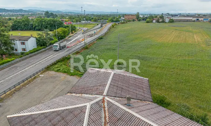Rexer-Tortona-Intero-stabile-in-vendita-in-zona-strategica-e-in-forte-sviluppo-Altro