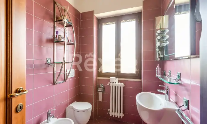 Rexer-Anzio-Prestigiosa-Villa-Indipendente-con-Ampio-Giardino-Altro