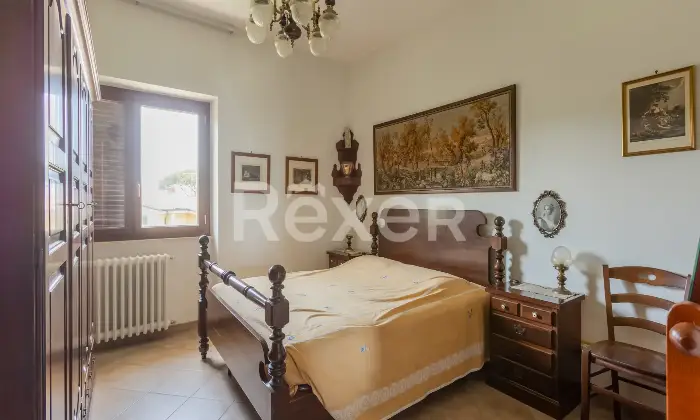 Rexer-Anzio-Prestigiosa-Villa-Indipendente-con-Ampio-Giardino-Altro