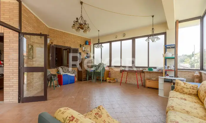 Rexer-Anzio-Prestigiosa-Villa-Indipendente-con-Ampio-Giardino-Altro