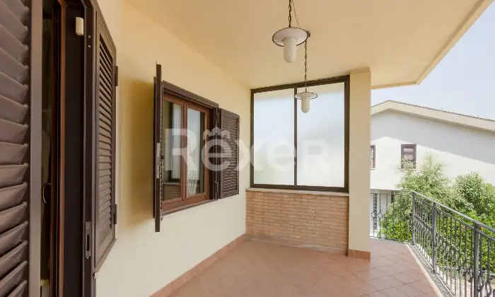 Rexer-Anzio-Prestigiosa-Villa-Indipendente-con-Ampio-Giardino-Altro