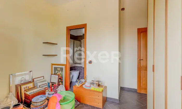 Rexer-Anzio-Prestigiosa-Villa-Indipendente-con-Ampio-Giardino-Altro