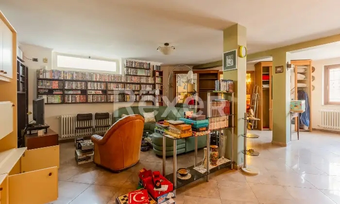 Rexer-Anzio-Prestigiosa-Villa-Indipendente-con-Ampio-Giardino-Altro