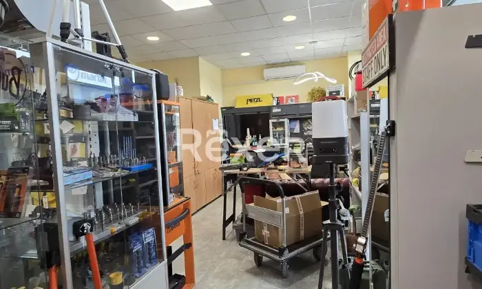 Rexer-Mosciano-SantAngelo-Unita-Commerciali-Altro