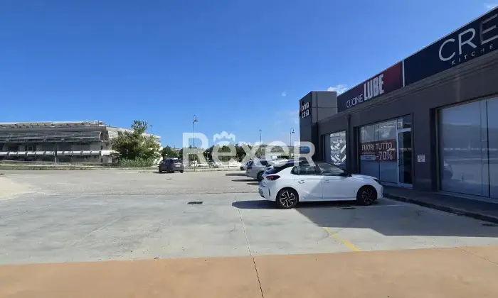 Rexer-Mosciano-SantAngelo-Unita-Commerciali-Altro