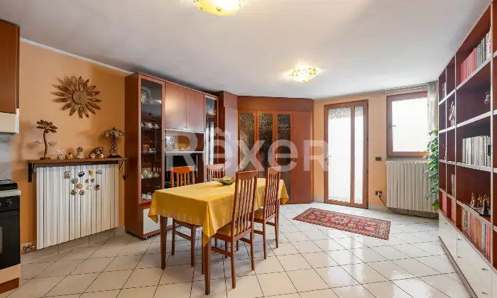 Rexer-Canegrate-Splendida-Villa-con-Piscina-Altro