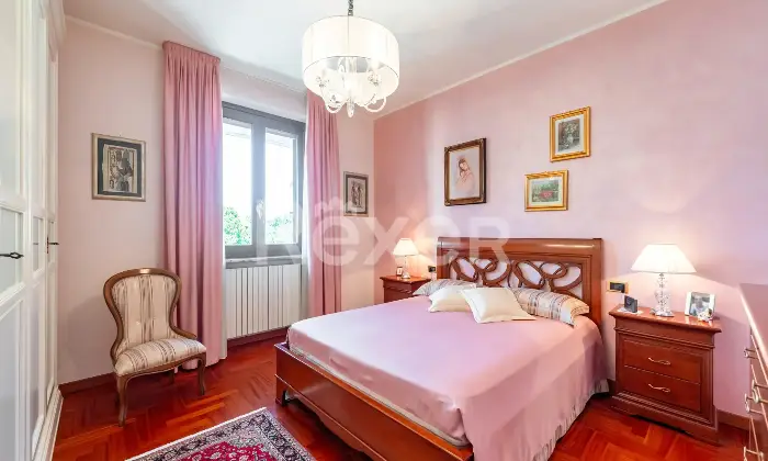 Rexer-Canegrate-Splendida-Villa-con-Piscina-Altro
