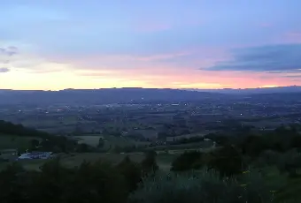 Rexer-Asissi-Antico-casale-da-ristrutturare-Altro