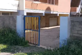 Rexer-Anzio-Rimessaggio-barca-direttamente-sulla-spiaggi-Terrazzo