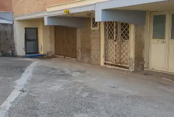 Rexer-Anzio-Rimessaggio-barca-direttamente-sulla-spiaggi-Garage
