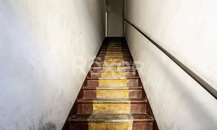 Rexer-Arrone-Palazzina-cieloterra-in-centro-Altro