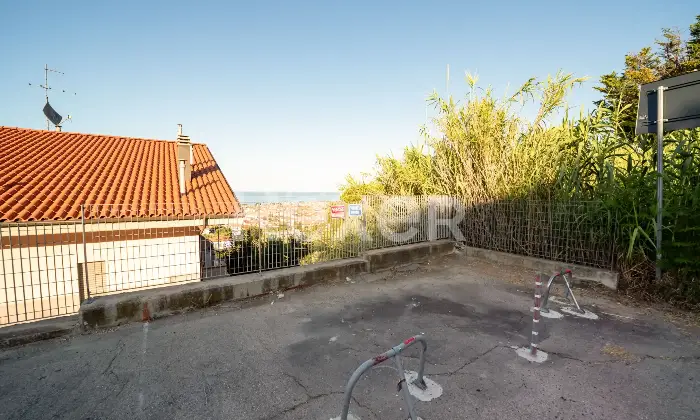 Rexer-Silvi-Appartamento-su-due-livelli-con-vista-mare-box-e-doppio-posto-auto-Altro