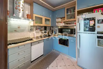 Rexer-Silvi-Appartamento-su-due-livelli-con-vista-mare-box-e-doppio-posto-auto-Altro