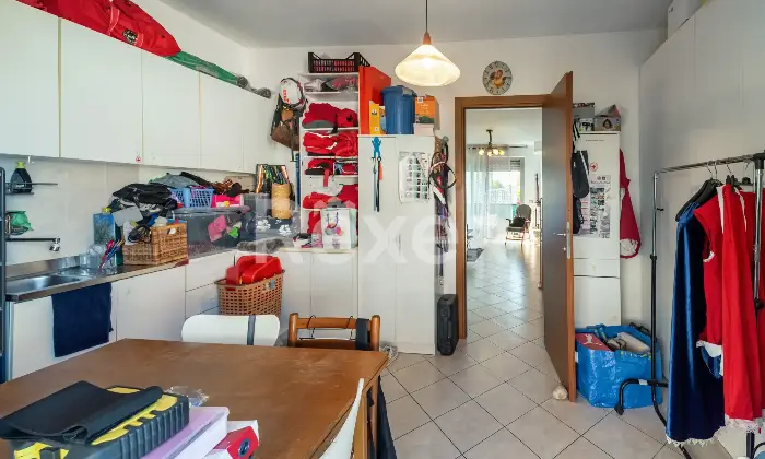 Rexer-Silvi-Appartamento-su-due-livelli-con-vista-mare-box-e-doppio-posto-auto-Altro