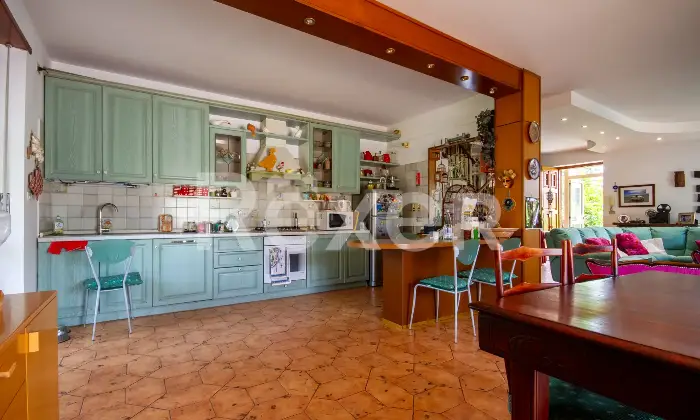 Rexer-Villarbasse-Porzione-di-Villa-Bifamiliare-Altro