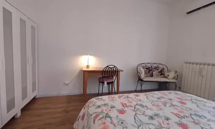 Rexer-Firenze-Appartamento-accogliente-pronto-per-essere-abitato-Camera-da-letto-matrimoniale