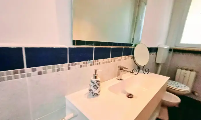 Rexer-Firenze-Appartamento-accogliente-pronto-per-essere-abitato-Bagno
