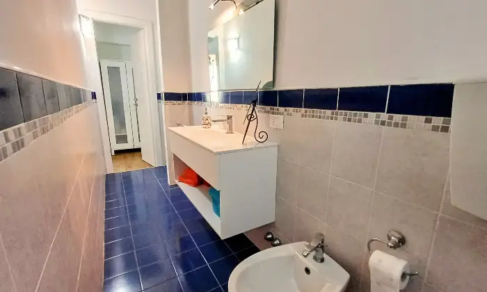 Rexer-Firenze-Appartamento-accogliente-pronto-per-essere-abitato-Bagno